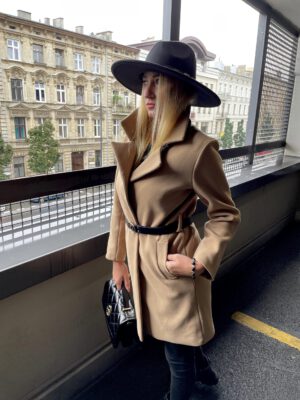 PŁASZCZ DOLORES Z PASKIEM DARK BEIGE