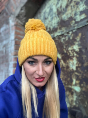 CZAPKA SALLY MIODOWA