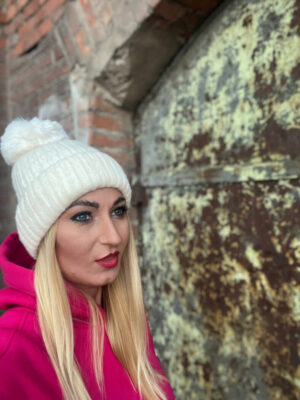 CZAPKA SALLY ŚMIETANKA