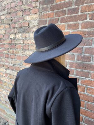 KAPELUSZ CASSIE BLACK