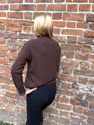 SWETER  THICK BRAID BROWN
